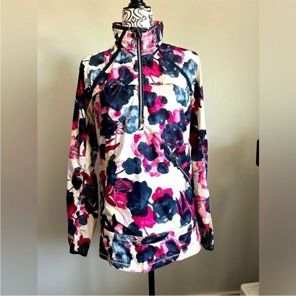 Lululemon Athletica Miss Misty wind Jacket - Picture 4 of 7